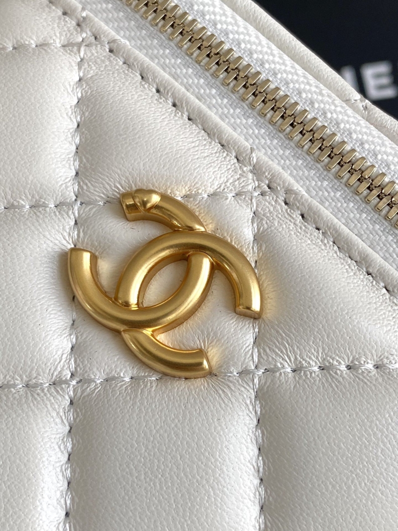 Ch**el cosmetic bags